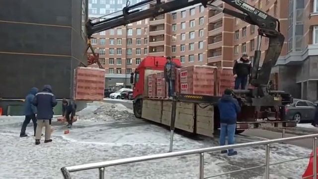 Работа манипулятора ИВЕКО стрела ХИАБ 144 ХС-3 смотреть онлайн