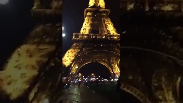 Франция Париж Эйфелева башня смотреть онлайн