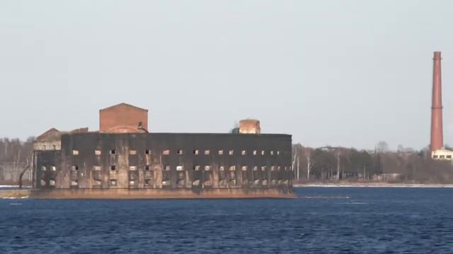 Полет над Кронштадтом смотреть онлайн