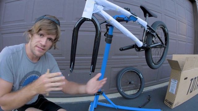 How To Unbox & Build Your New Complete BMX Bike! смотреть онлайн
