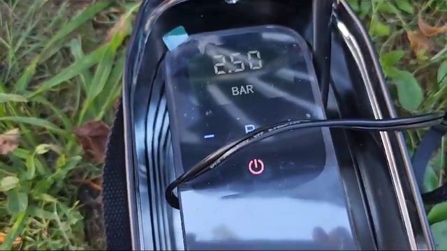 Compresor Auto Xiaomi 70Mai Midrive TP01 смотреть онлайн