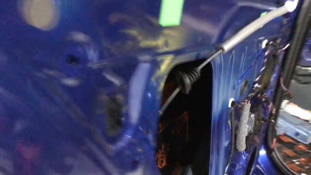 SKODA OCTAVIA дооснащение шумоизоляционными материалами. Повысили акустический комфорт в салоне авт смотреть онлайн