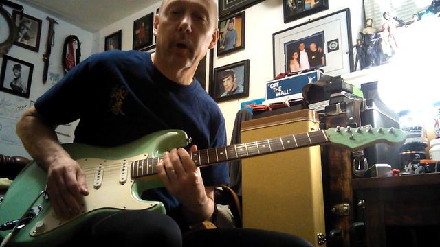2009 USA Fender Stratocaster surf green matching headstock review Curtis Mayfield смотреть онлайн