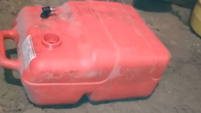 Как размешать бензин с маслом для лодочного мотора? смотреть онлайн