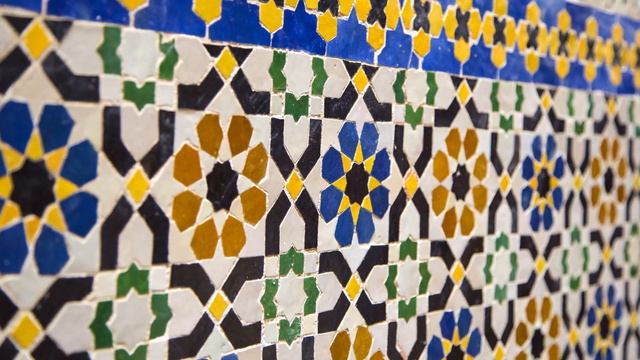 FEZ, MOROCCO, ONE OF THE GREATEST MEDIEVAL CITIES IN THE WORLD смотреть онлайн