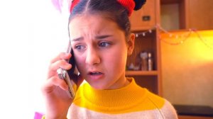 Детей НЕ ПУСКАЮТ ГУЛЯТЬ-Подруги ЗАКРЫЛИ Тетю в ШКАФУ