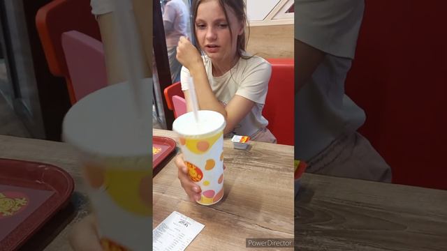 что в коктейлях ??? кафе "жар пиццы" смотреть онлайн