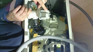 замена сливного шланга на стиральной машине Samsung