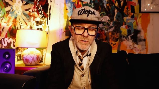 Unleashing the Unique Sound of French Cowboy and The One: An Interview and Microphone Breakdown смотреть онлайн