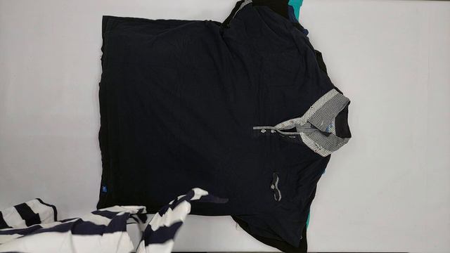 24072 Футболки мужские T/SH-M A (1 кат) 17 пак 10кг. по 5.95€/кг. 46шт. смотреть онлайн