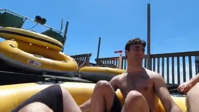 Splish Splash Best Water Park in Long Island, NY смотреть онлайн