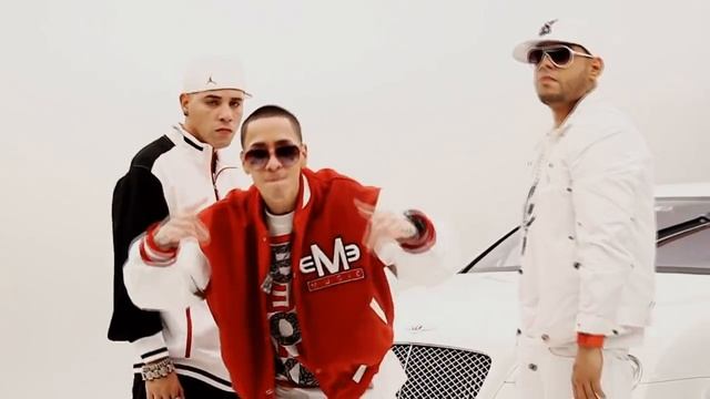 Reggaeton mix 2012 HD Arcangel Ft Daddy Yankee Guaya, Hola beba, Junto al Amanecer, (dj Remi) смотреть онлайн