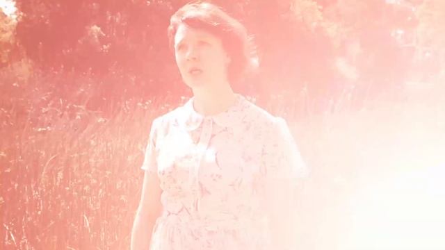 Стихотворение "Девочка" смотреть онлайн