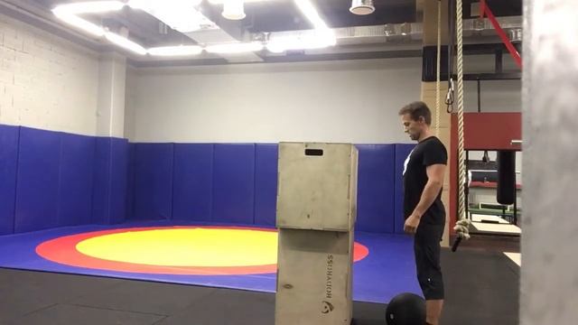 Функционал , мешок 40 кг. смотреть онлайн