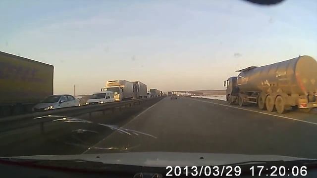 Пробка Цукерова балка Сочи 2014 25.01.2014г. смотреть онлайн