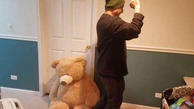 Guy-Mumbai dancing TUNAK TUNAK TUN Daler Mehndi music India, TED bear teddy not Roosevelt conferenc смотреть онлайн