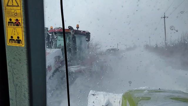 Кейс 500 по снігу