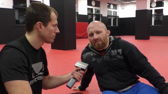 Piotr Bagiński: „Rafał Moks zadeklarował, że chce wrócić i walczyć.” смотреть онлайн