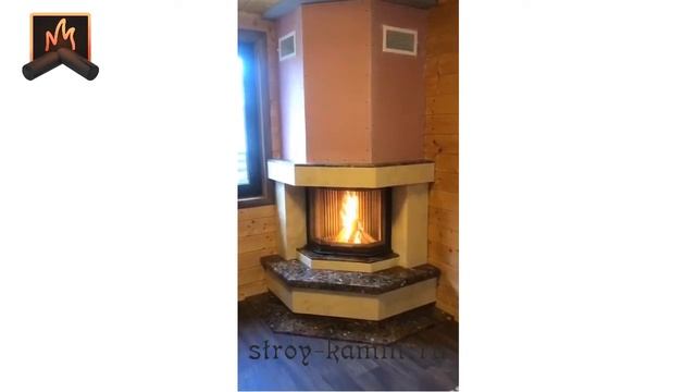 Дачный дом с угловым дровяным камином-топка Астов ПП 6957, мраморный портал, дымоход Феникс под клю