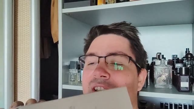 Парфюмерное утро и новости. Чем душиться, чтобы зарядиться? смотреть онлайн