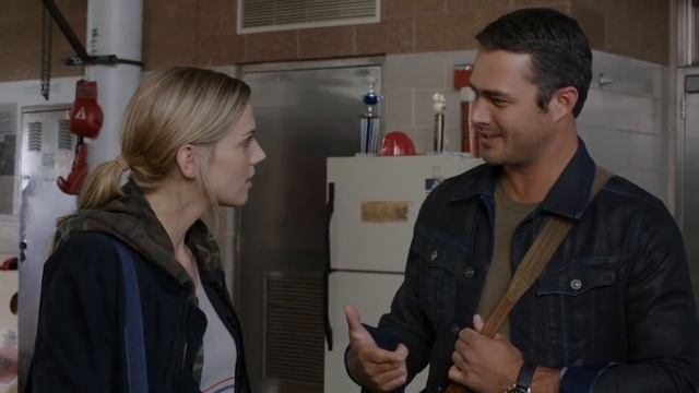 3x06: "Do you want to go to Vegas with me?" смотреть онлайн