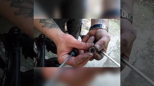 Как снять поворотное колесо на детской коляски Adamax zeix смотреть онлайн