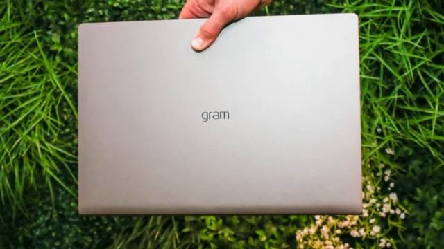 Lg Gram 17 Review - Perfect Laptop смотреть онлайн