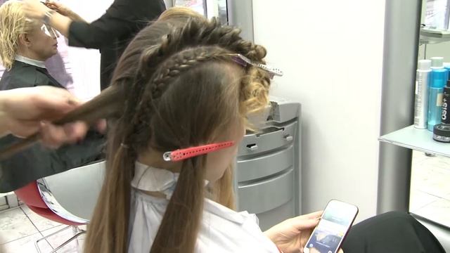 Модная укладка жгутами и начесом по контуру. смотреть онлайн