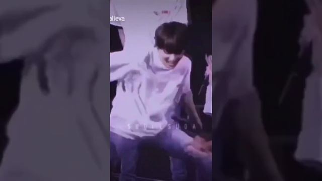 Только ЧОН ЧОНГУК наш золотой макне смотреть онлайн