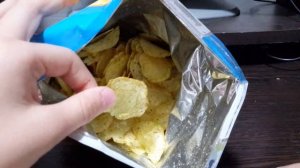 [ВкусняШки]Чипсы Lay's со вкусом сметаны и зелени