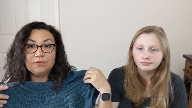 The Start of the Holiday Sweater Make Along - Episode 44 - Rose Opal Knits Podcast смотреть онлайн