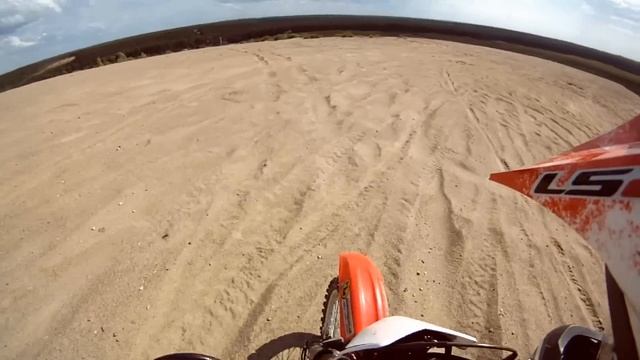 honda Xr 400 r смотреть онлайн