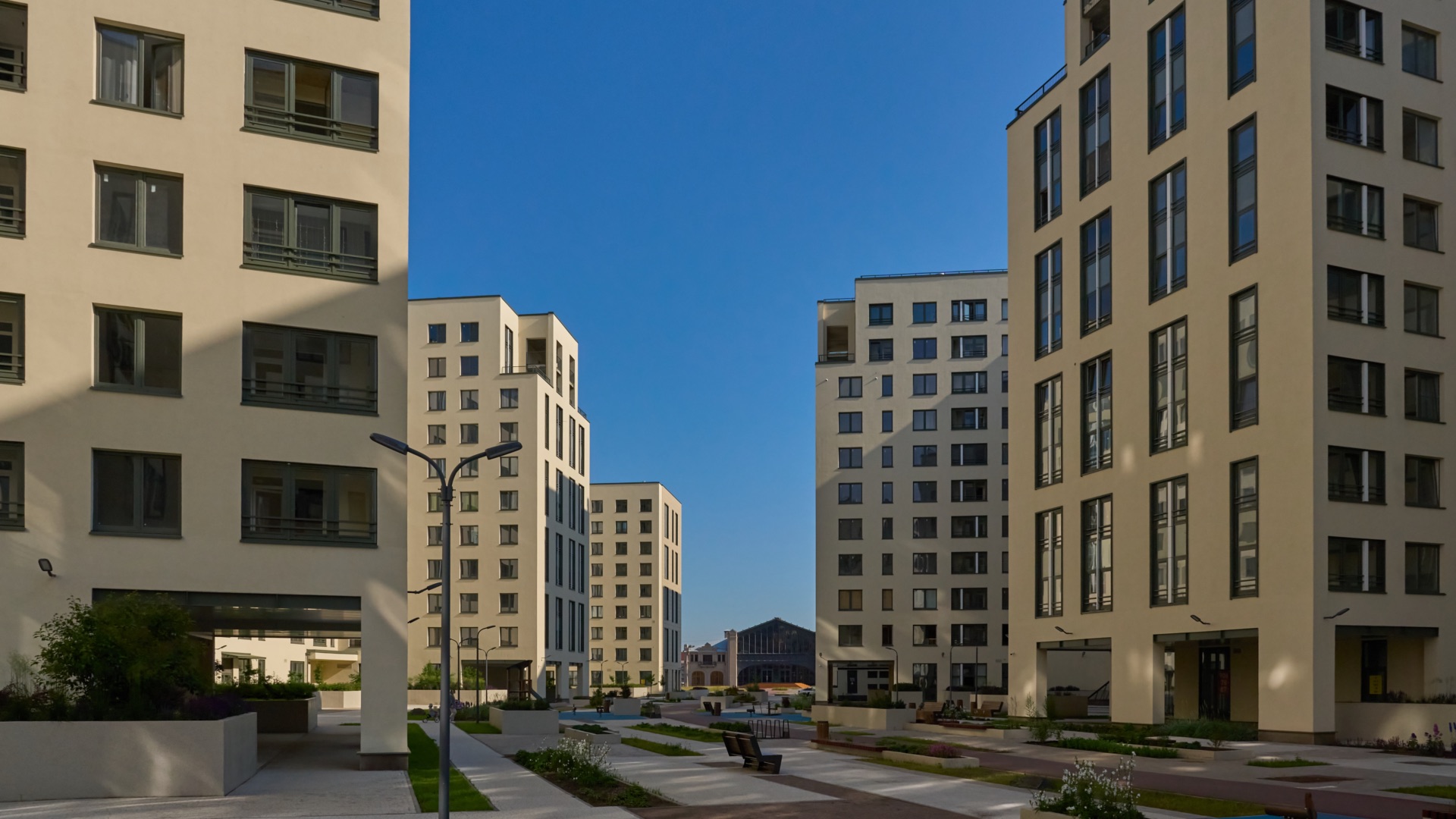 ?? Современный Петербург. Новый квартал на месте бывшей Варшавской железной дороги. смотреть онлайн