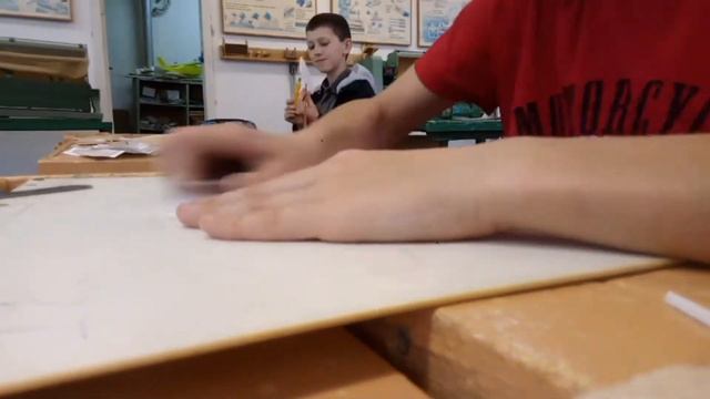 Немножко больший планер из потолочки