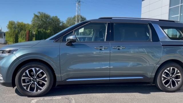 Kia Carnival смотреть онлайн