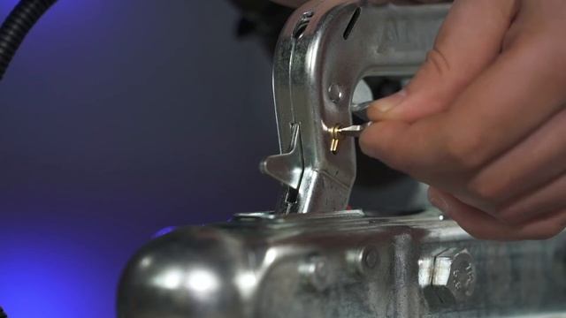 Противоугонный комплект для прицепа (AL-KO) смотреть онлайн