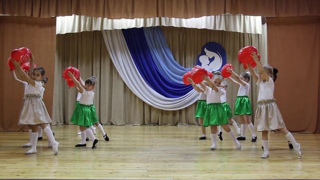 Танец "Мама дорогая...", танцевальный коллектив Центра "Радуга" с. Домна, руководитель Руднева Мари смотреть онлайн