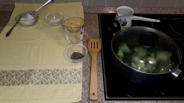 Рецепт: «Брокколи в сливочном соусе» смотреть онлайн