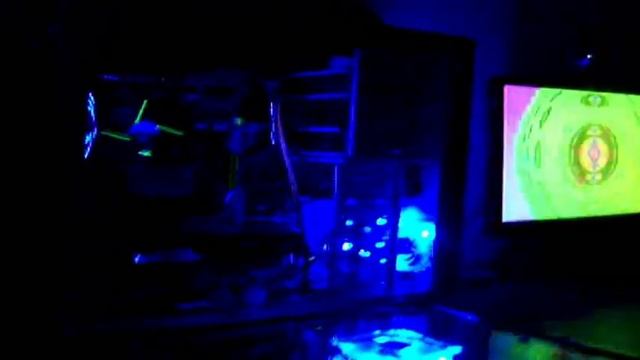 PC TUNING - GTX 275, Gigabyte GA-EP45T-UD3P, Intel E8600, 4GB OCZ 1333MHz, 800W PS, UV, LED... смотреть онлайн
