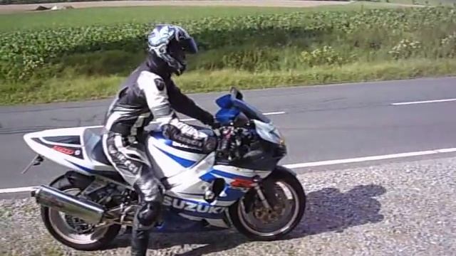 Suzuki Gsxr 750 K2 Remus Revolution