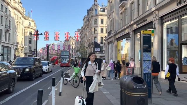 London Walk ?? OXFORD Street, Regent Street to Piccadilly Circus | Central London Walking Tour. смотреть онлайн