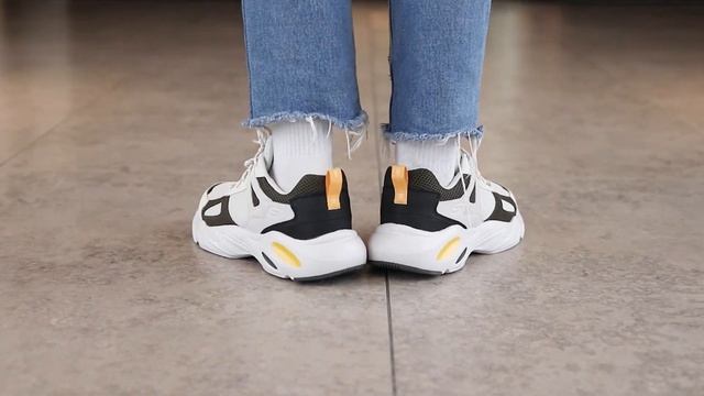 Skechers Stamina Airy Nuerolock White (237235-OFWT) Onfeet Review | sneakers.by смотреть онлайн