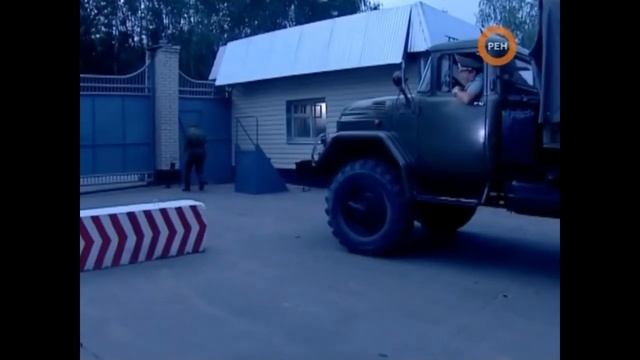 Солдаты. Шмат и Данилыч продают солярку смотреть онлайн