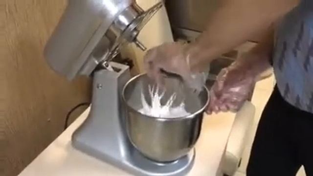 Готовим безе. Часть 2 смотреть онлайн