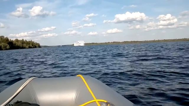 Река Свирь. Белый теплоход. смотреть онлайн