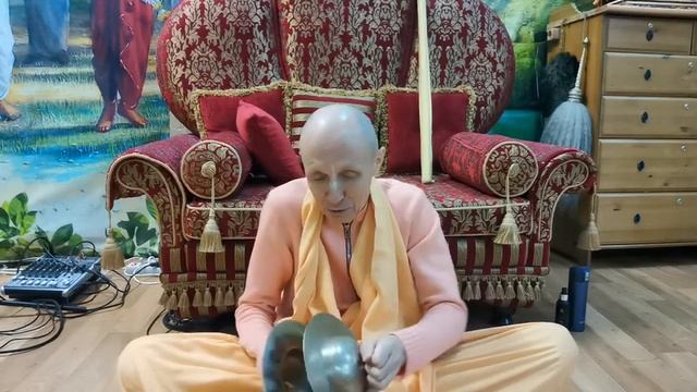 16 кругов МАХА-МАНТРЫ - это не максимум, а МИНИМУМ | Настройка на джапу | БАКГМ смотреть онлайн