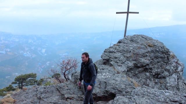 Боткинская тропа. Путешествие по горному Крыму от зоопарка Сказка до водопада Учан-Су. смотреть онлайн