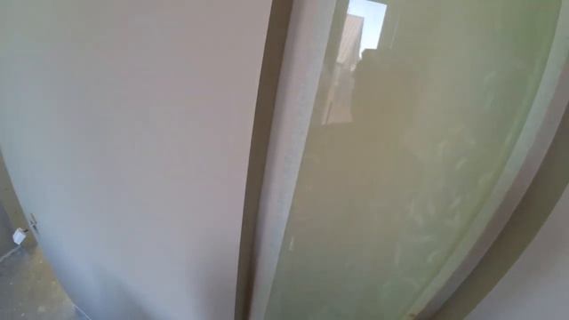 Примыкание откоса и окна. Разделительная лента и силакрил. смотреть онлайн