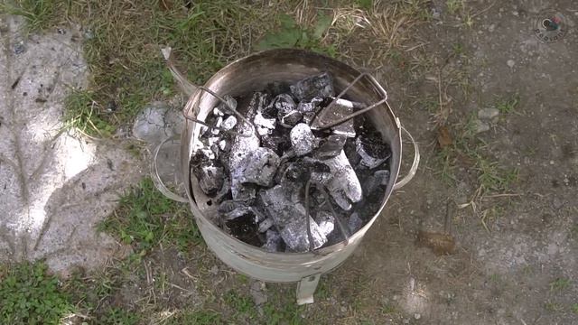 Приготовление традиционного варенья из грецких орехов Азербайджанская Кухня Деревенская Кухня смотреть онлайн