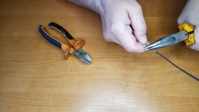 Этот инструмент нужен каждому рыбаку! Лайфхак для рыбалки своими руками! Узлывяз для рыбалки! смотреть онлайн